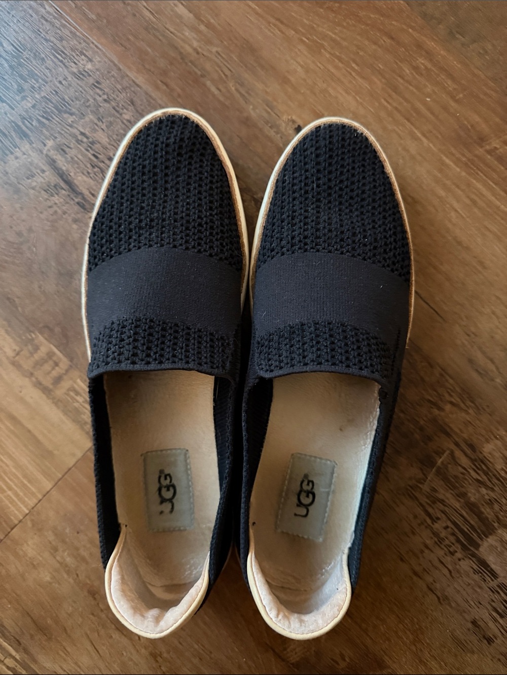 UGG Sammy slip on sneaker - Picture 2 of 6